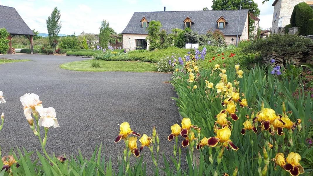 Bed and Breakfast Le Mazet D'Olt Altillac Экстерьер фото